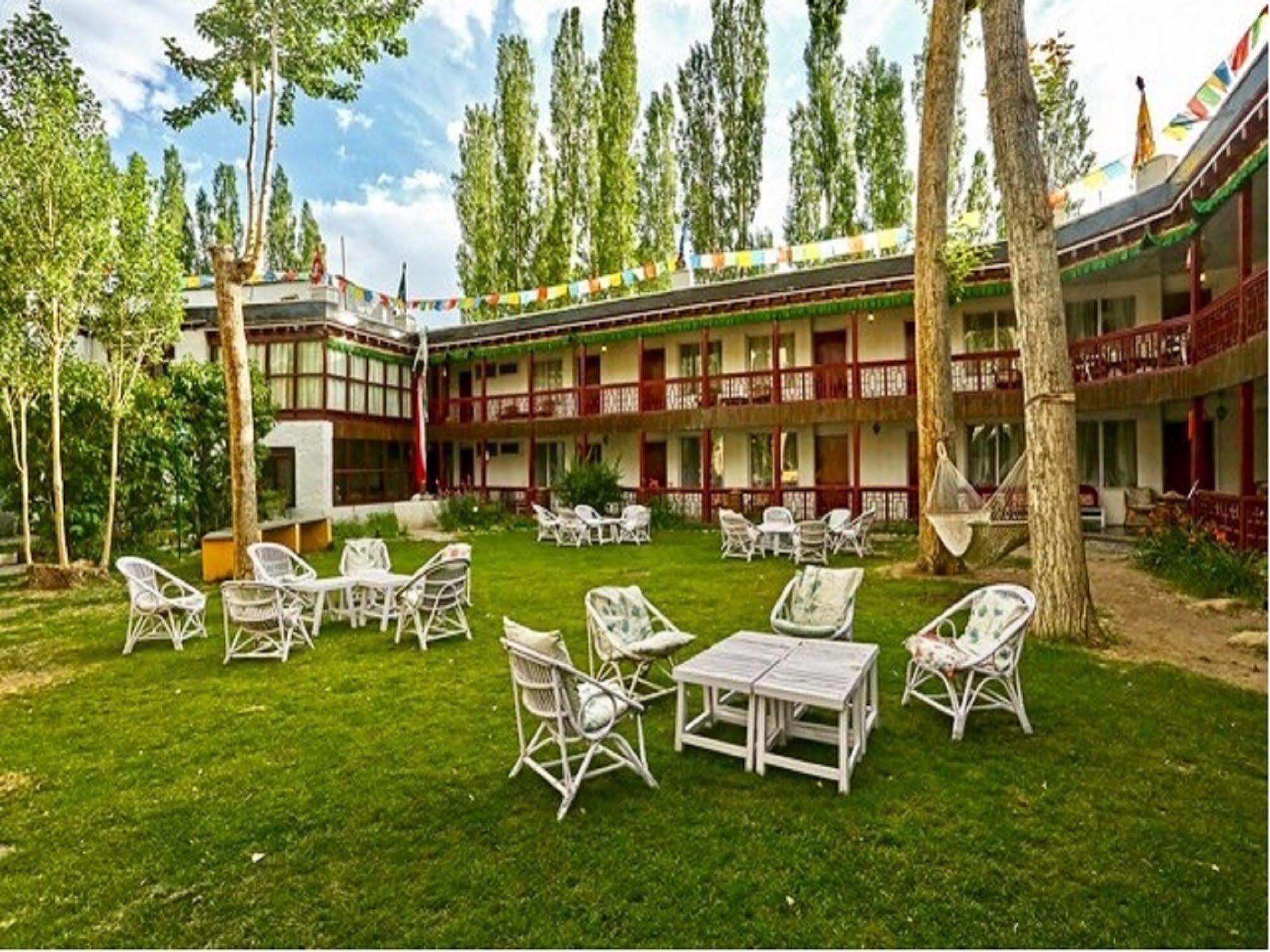 Hotel Shambhala Leh Ngoại thất bức ảnh